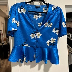 Blue floral silk peplum button up blouse cropped